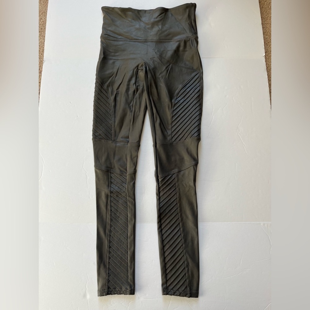Spanx Faux Leather Moto Leggings Gunmetal Size Medium